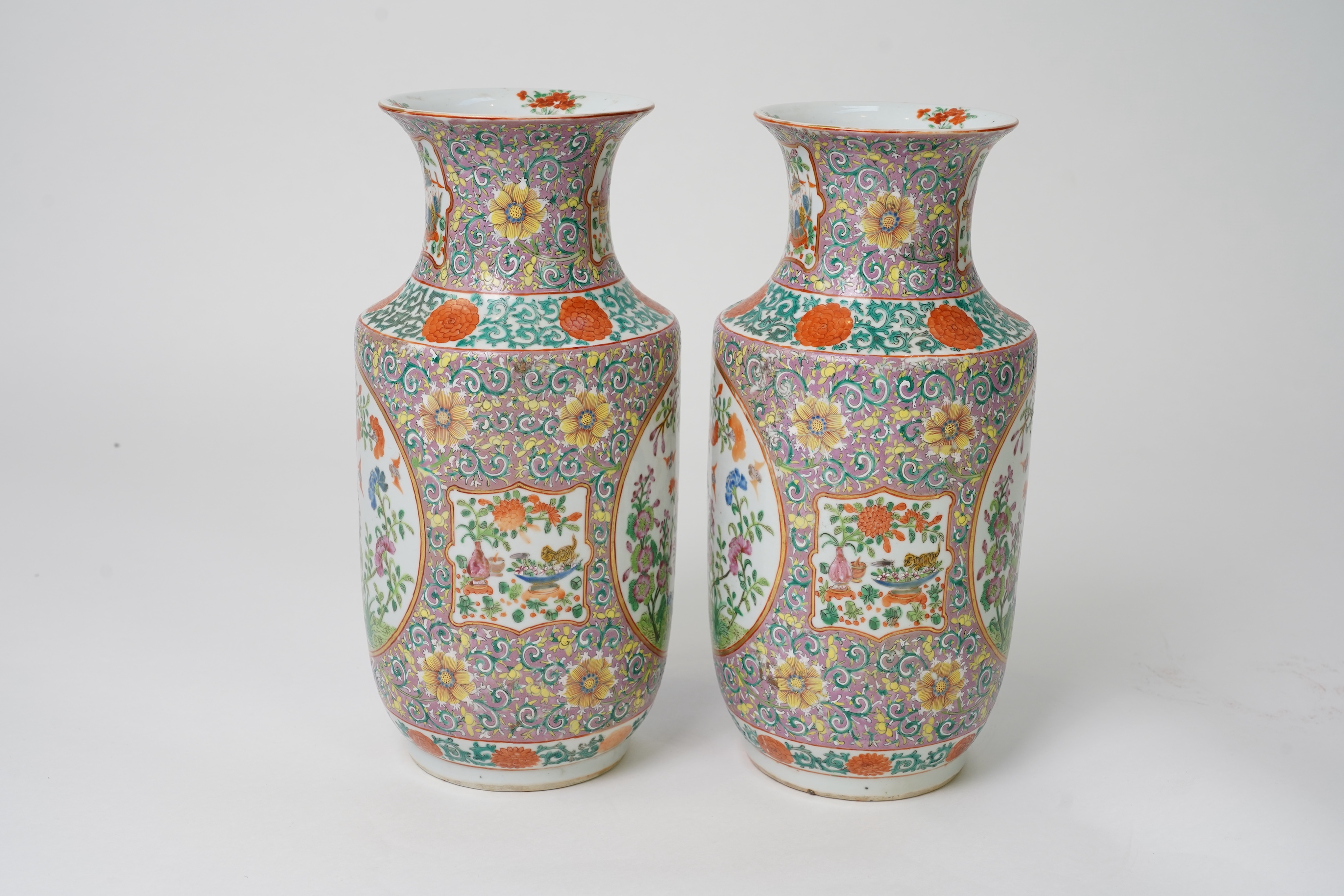 A pair of Chinese famille rose vases, early 20th century